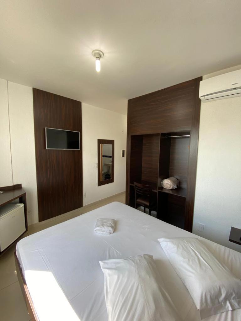 Hotel Rota Do Sol ปาโตรซินิโอ ภายนอก รูปภาพ